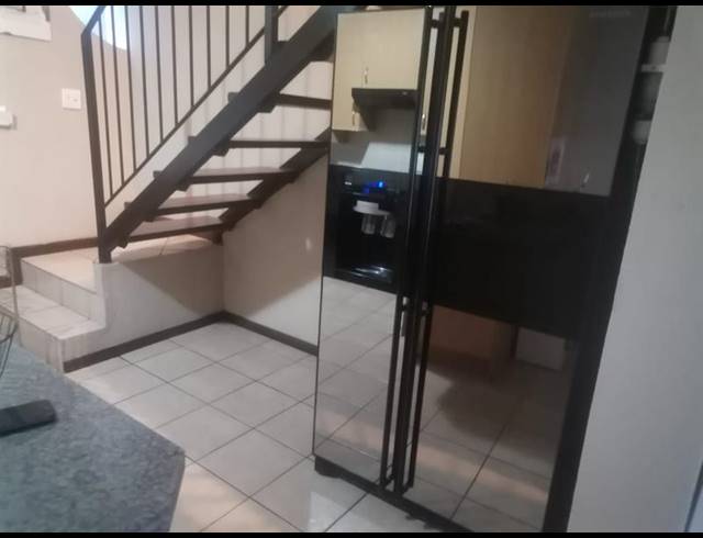 2 BEDROOM TOWNHOUSE FOR SALE IN BIRCHLEIGH